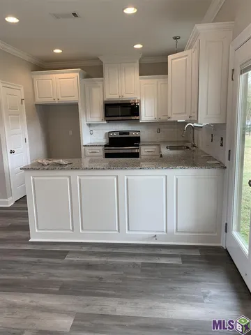 $1,750 | 10764 Cheryl Drive, Denham Springs, LA 70706