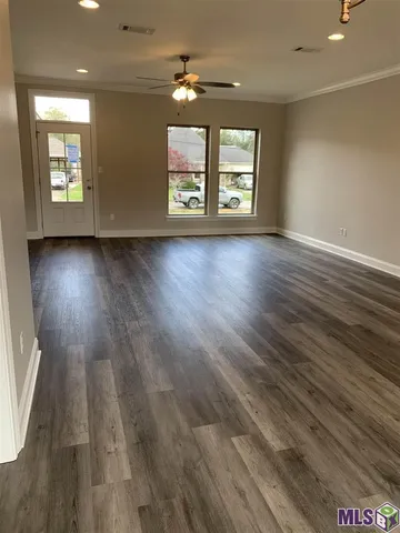 $1,750 | 10764 Cheryl Drive, Denham Springs, LA 70706