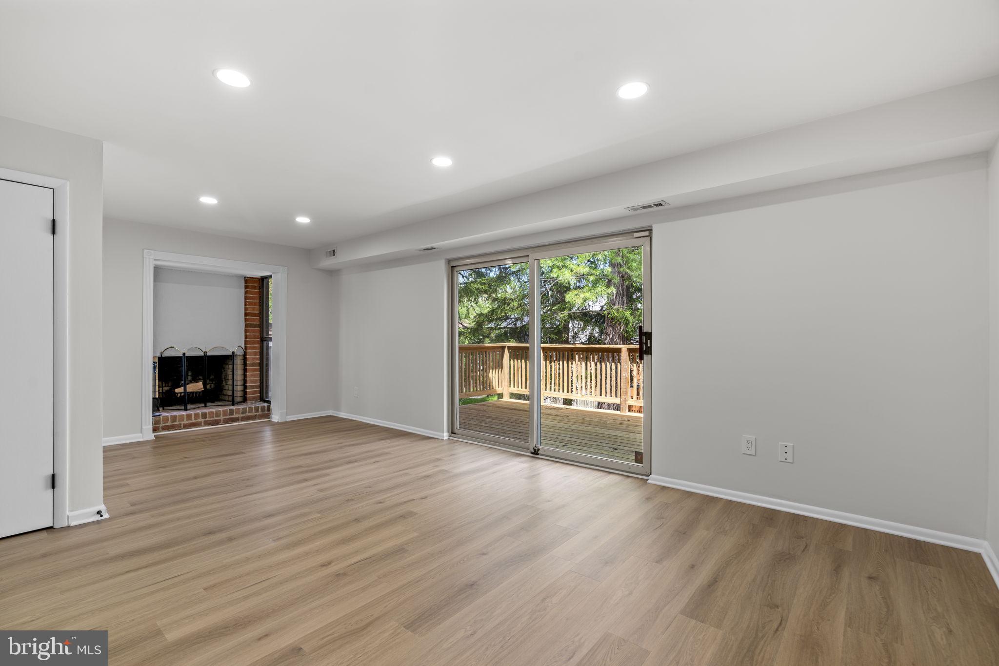 10544 Jason Lane Columbia, MD 21044 - Photo 4 of 34