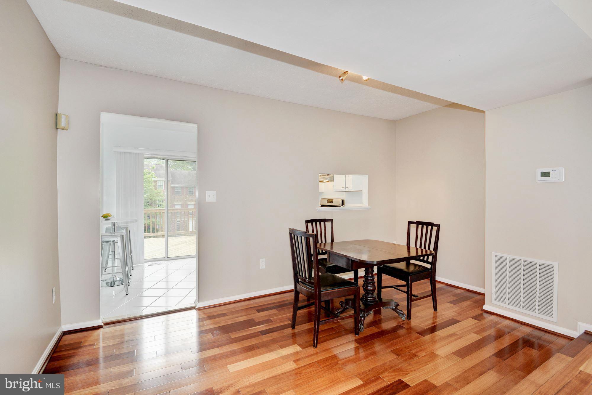 509 Pickwick Village Way Silver Spring, MD 20901 - Photo 6 of 22 Dining Room