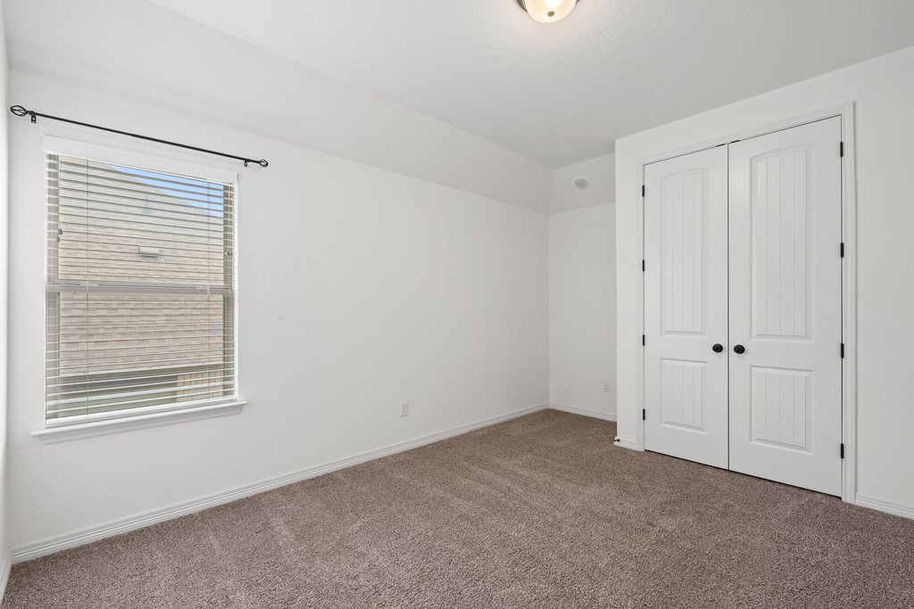 1129 River Vista Road Georgetown, TX 78628 - Photo 31 of 39