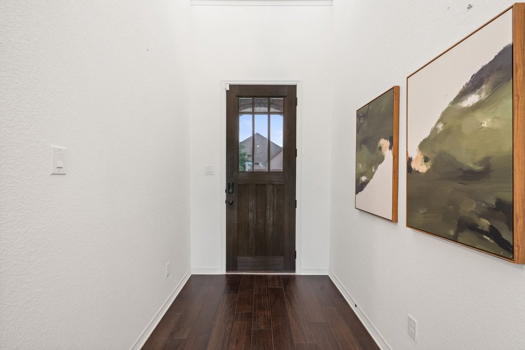 1129 River Vista Road Georgetown, TX 78628 - Photo 5 of 39