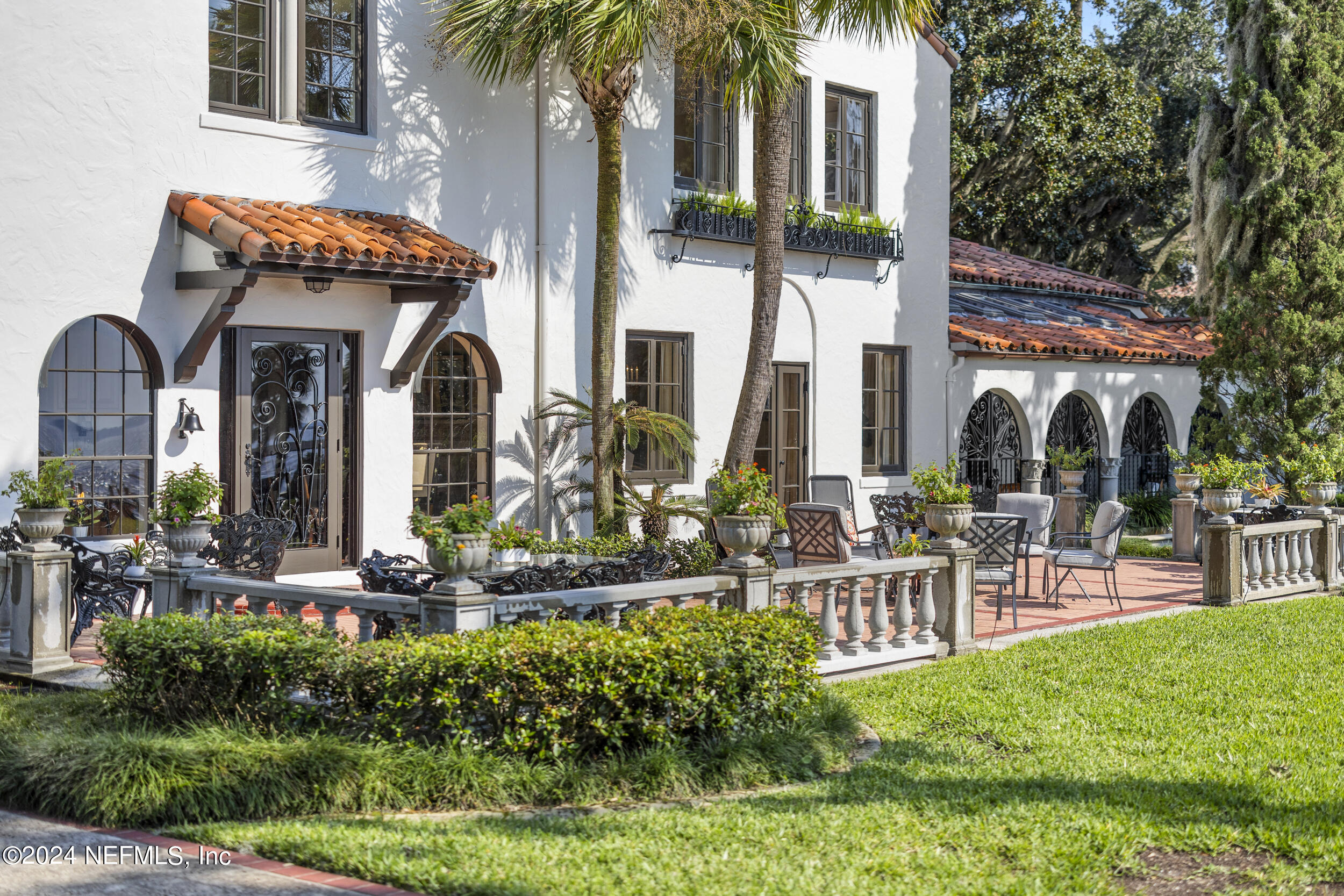 2234 River Road Jacksonville, FL 32207 - Photo 46 of 127 REAR VIEW