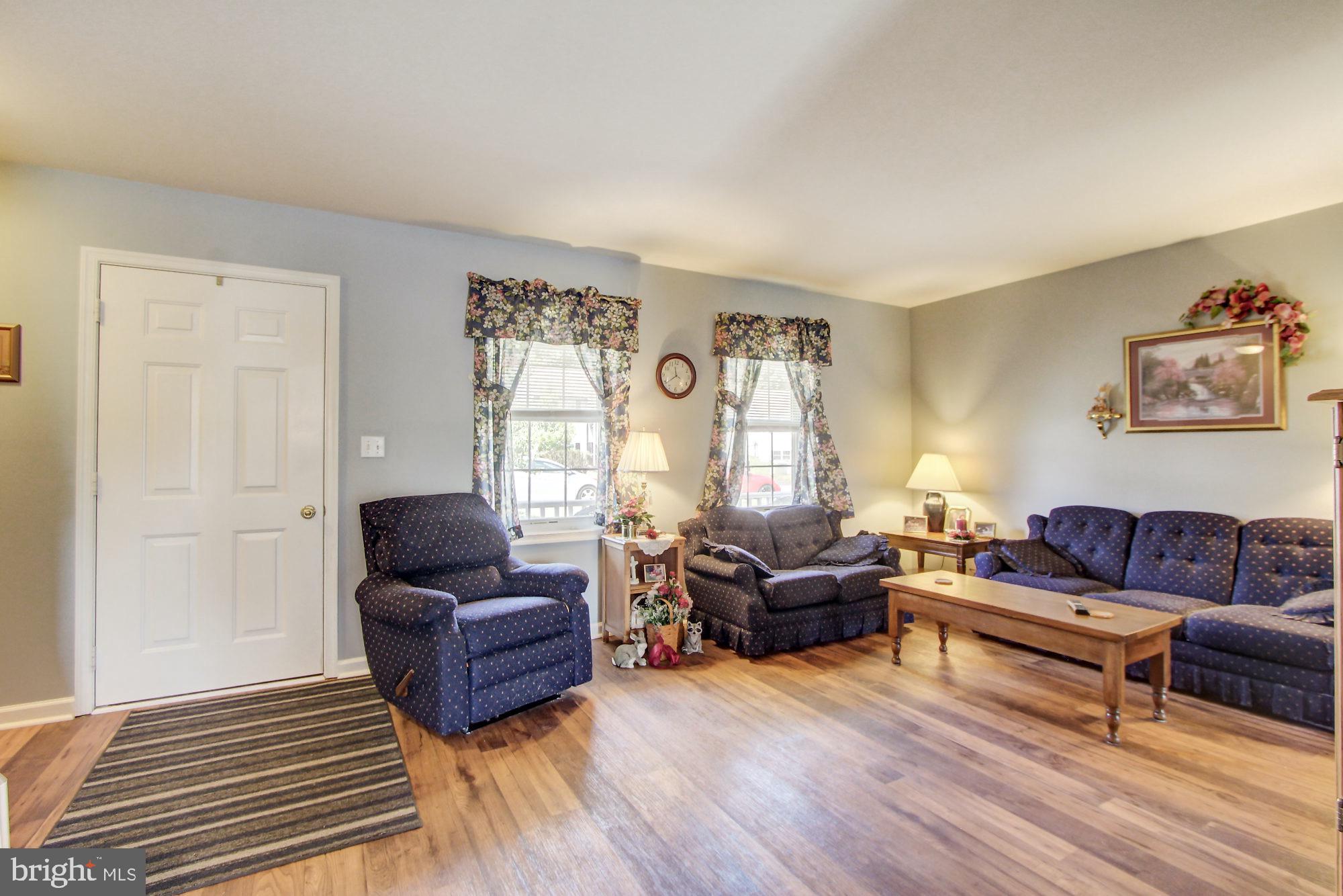 2675 Gora Road North York, PA 17404 - Photo 3 of 25 Gallery Image 3