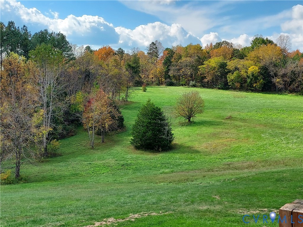 6430 River Road West Columbia, VA 23038 - Photo 9 of 48 a view of a garden with a houses