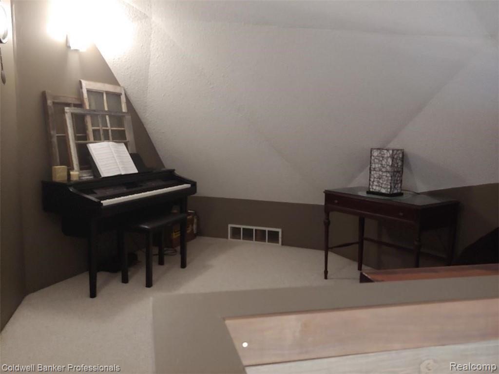 5729 Davison Road Lapeer, MI 48446 - Photo 29 of 40