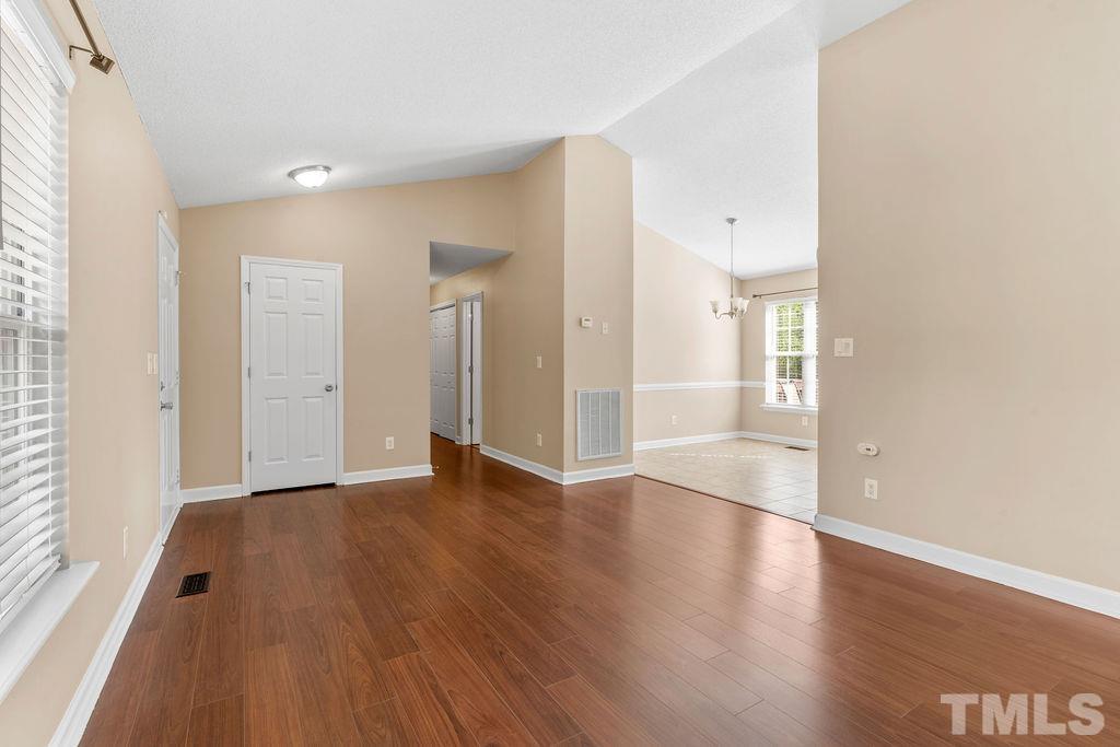 3105 Eubanks Road Durham, NC 27707 - Photo 4 of 25 Gallery Image 4