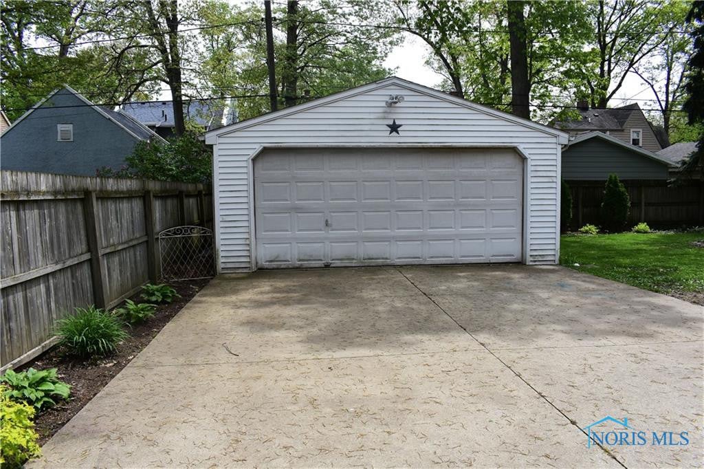 1725 Gilbert Road Toledo, OH 43614 - Photo 46 of 49 Photo 46