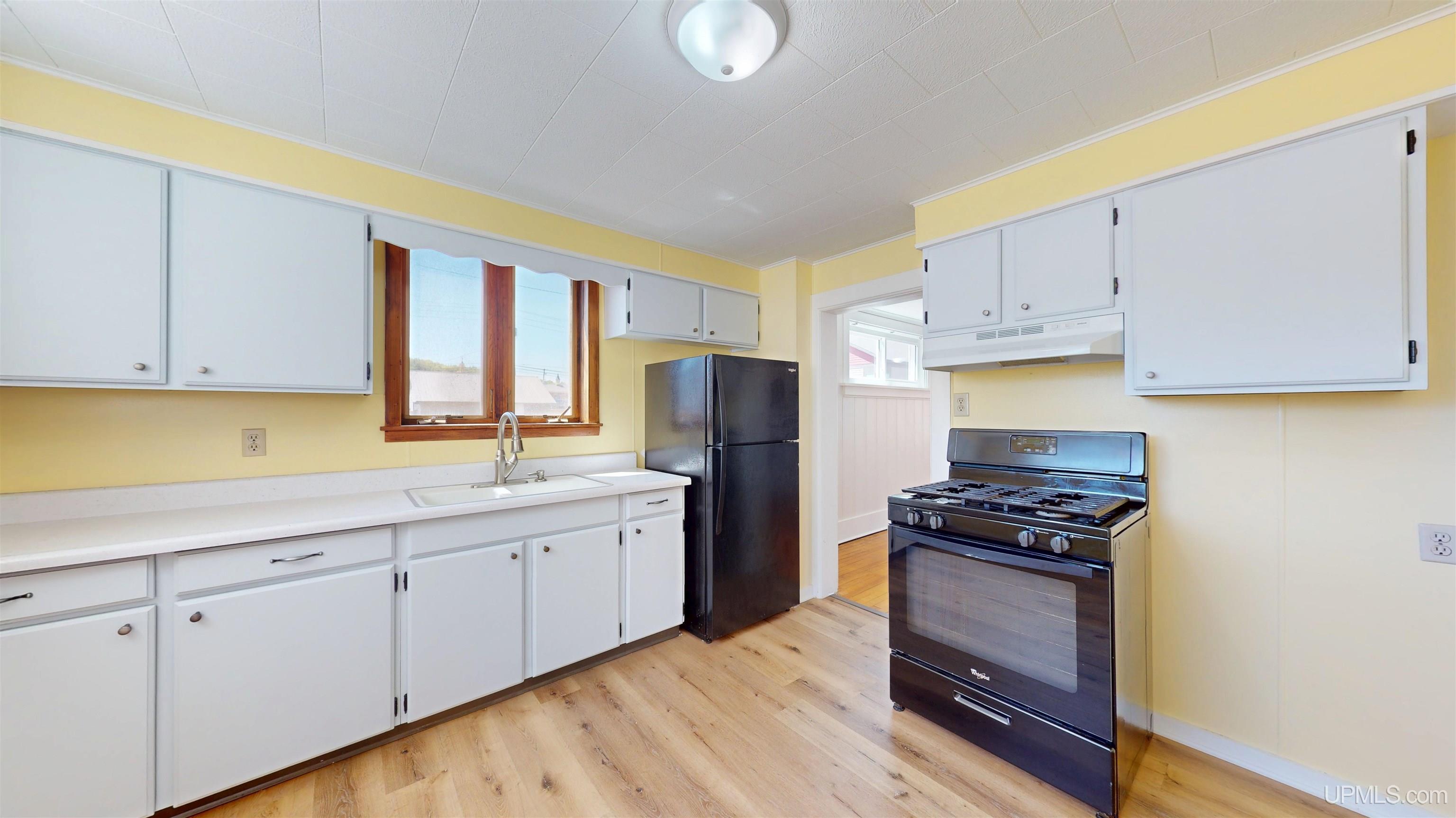 200 North 3rd Street Ishpeming, MI 49849 - Photo 13 of 46