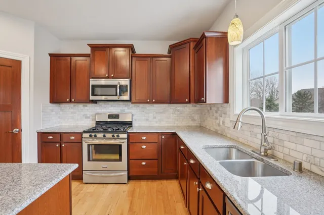 $665,000 | 1306 Hanover Court, Waunakee, WI 53597