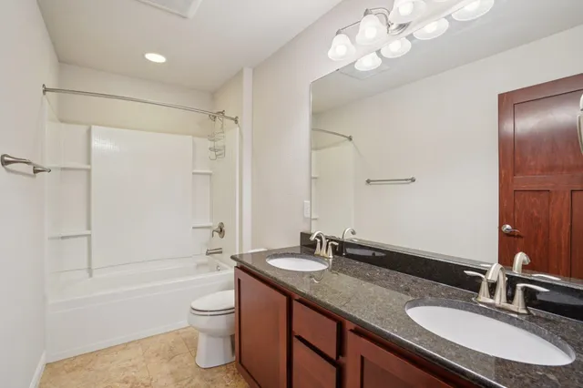 $665,000 | 1306 Hanover Court, Waunakee, WI 53597