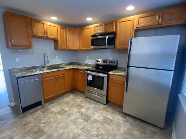 $280,000 | 53 Bradley Drive, Newark, DE 19702