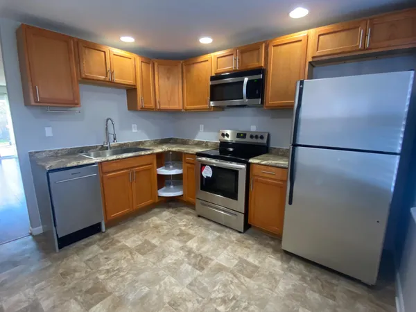 $280,000 | 53 Bradley Drive, Newark, DE 19702