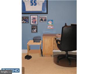 221 Hayes Mill Road Atco, NJ 08004 - Photo 10 of 12 Family Room