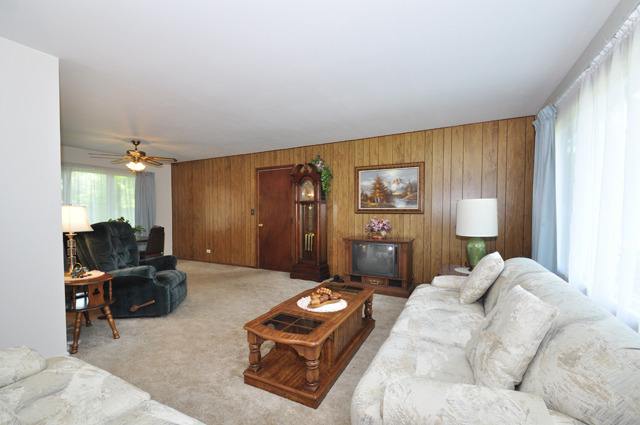 18583 West Geier Road Gurnee, IL 60031 - Photo 6 of 16