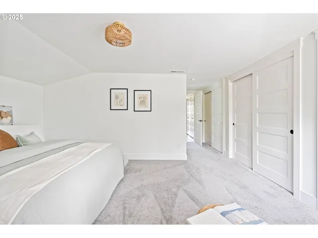 $959,999 | 842 Northeast Killingsworth Street, Portland, OR 97211