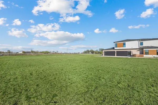 $2,350,000 | 2005 High Mdw Court, Argyle, TX 76226