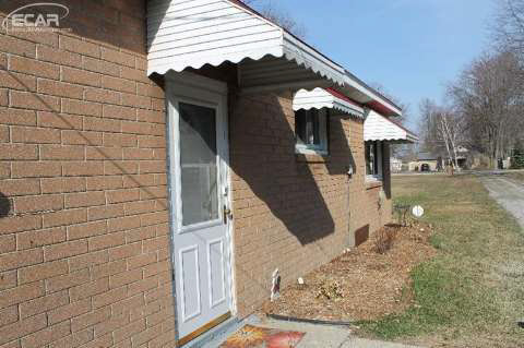 14127 North Clio Road Clio, MI 48420 - Photo 16 of 21 20434541-15.JPG