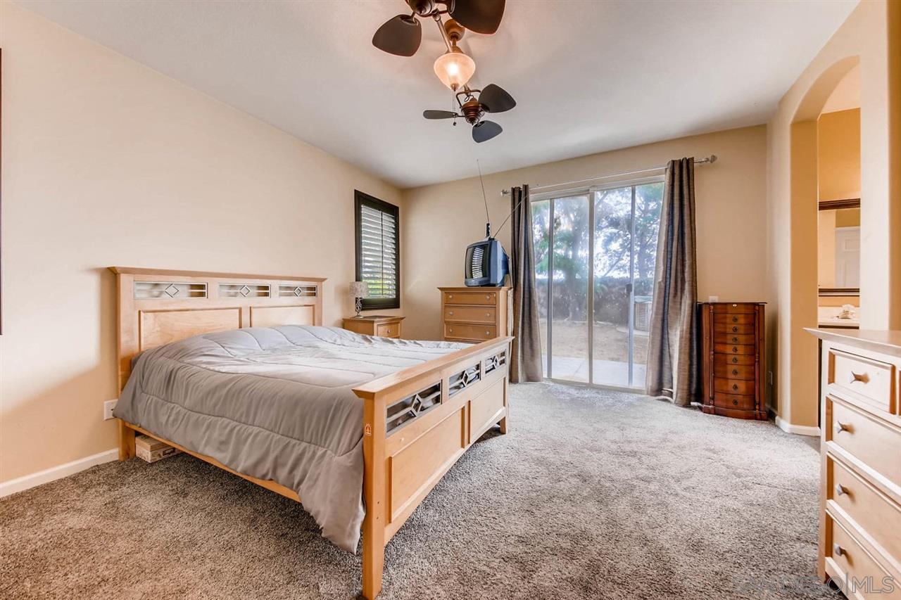 32467 Perigord Road Winchester, CA 92596 - Photo 7 of 11