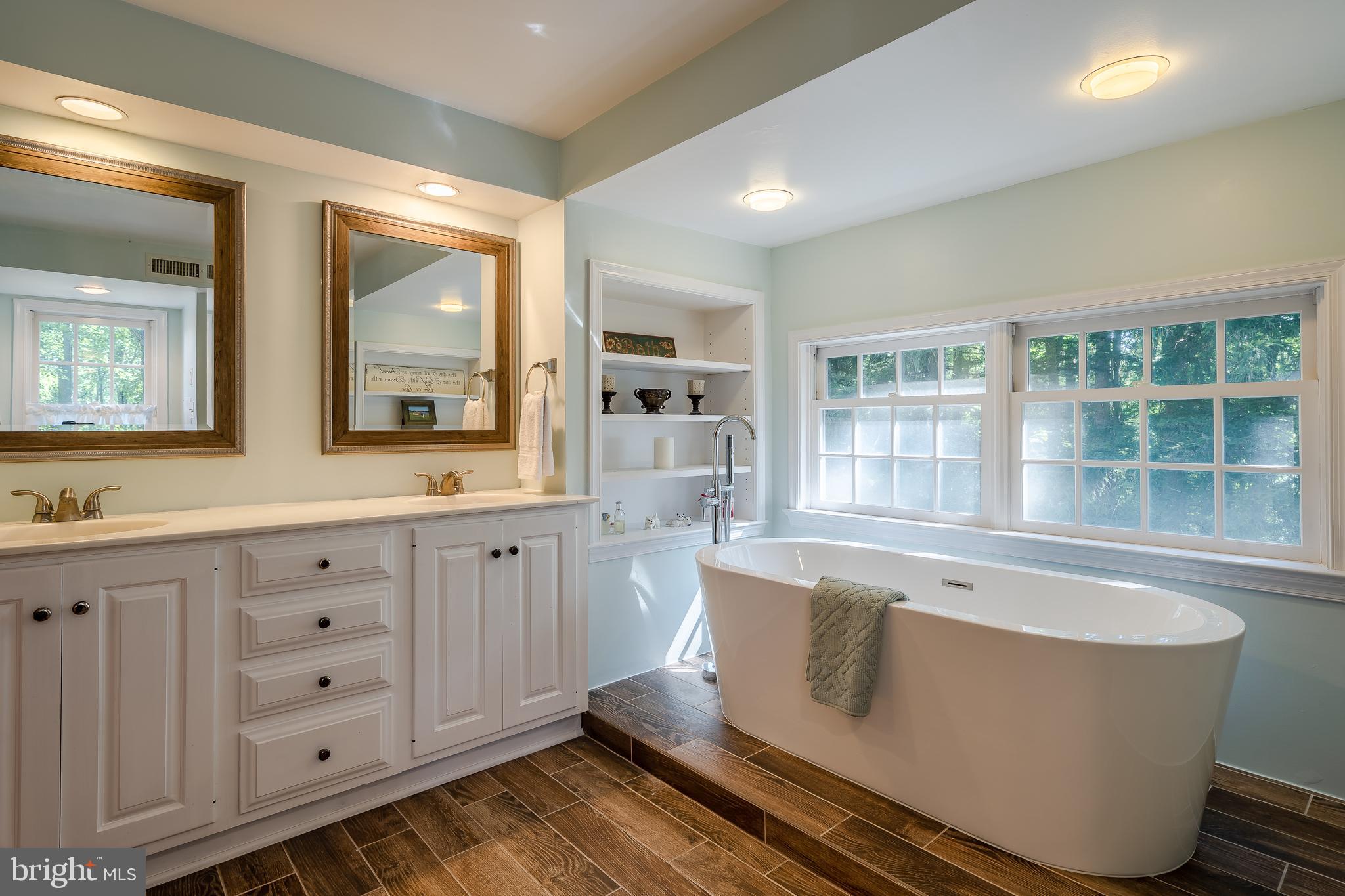 2261 Grubbs Mill Road Berwyn, PA 19312 - Photo 26 of 46 New master bathroom