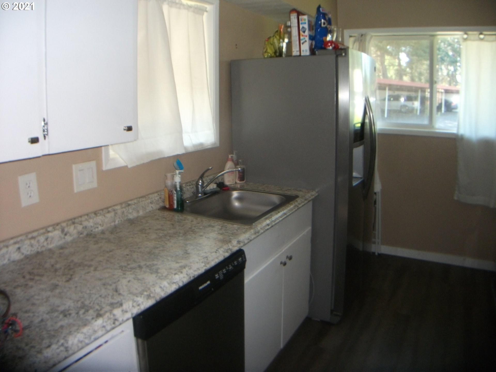 1700 Northeast Hogan Drive Gresham, OR 97030 - Photo 11 of 22