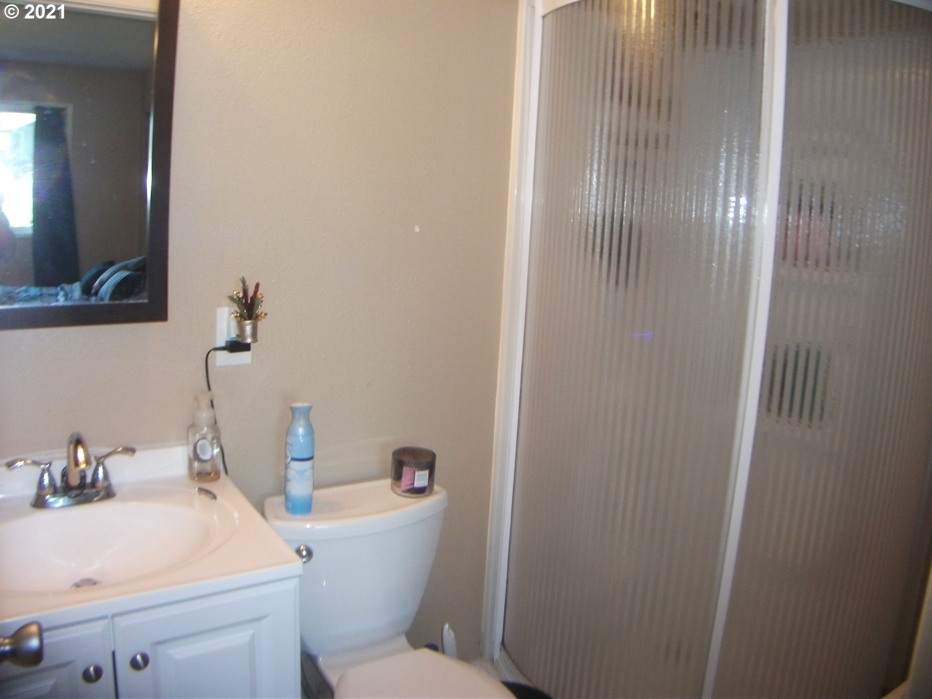 1700 Northeast Hogan Drive Gresham, OR 97030 - Photo 14 of 22