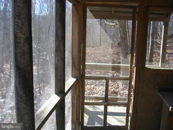 1767 Feltner Road Bluemont, VA 20135 - Photo 13 of 23 Interior (General)