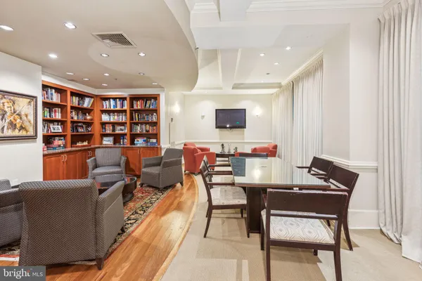 $1,875 | 1500 Chestnut Street, Unit 14E, Philadelphia, PA 19102