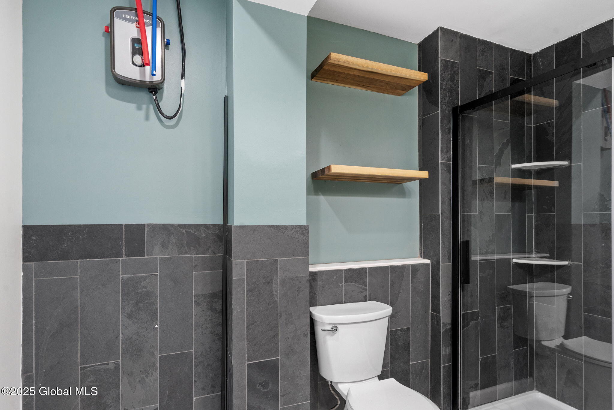 42 Spring Street, Unit 2 Albany, NY 12210 - Photo 13 of 24 42-web-or-mls-42-spring-st