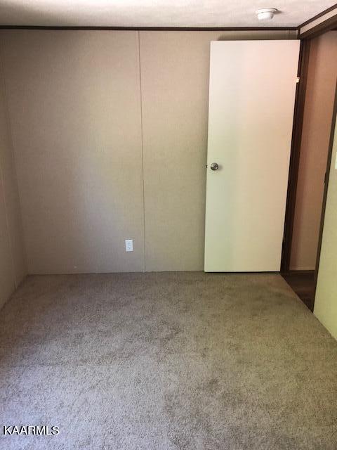 9513 Diggs Gap Road Heiskell, TN 37754 - Photo 9 of 12 bedroom