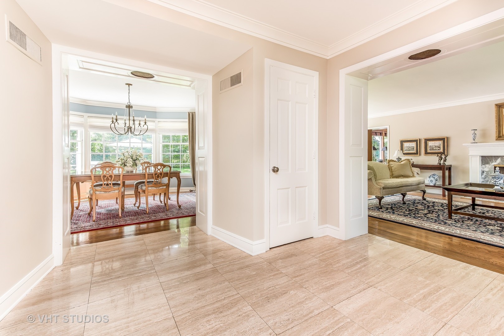 1111 Locust Road Wilmette, IL 60091 - Photo 14 of 33