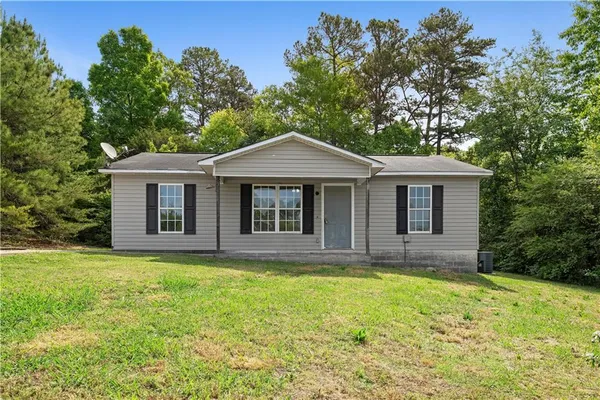 $199,900 | 332 Lavista Drive Southwest, Calhoun, GA 30701
