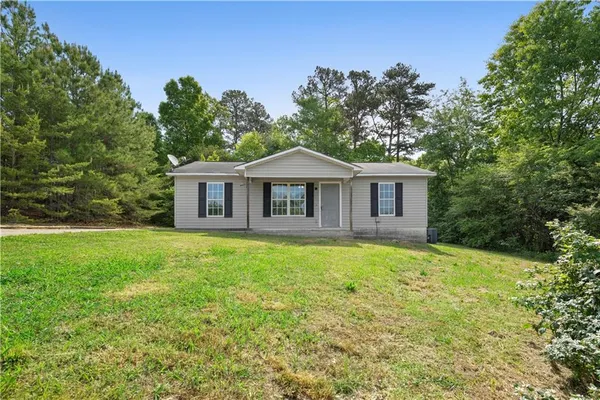$199,900 | 332 Lavista Drive Southwest, Calhoun, GA 30701