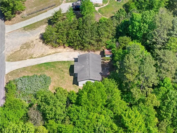 $199,900 | 332 Lavista Drive Southwest, Calhoun, GA 30701