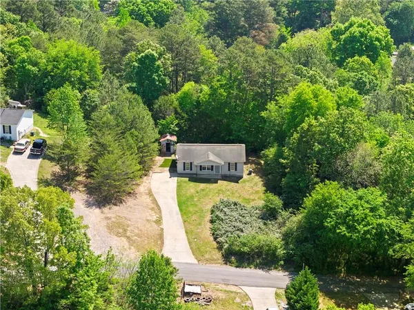 $199,900 | 332 Lavista Drive Southwest, Calhoun, GA 30701
