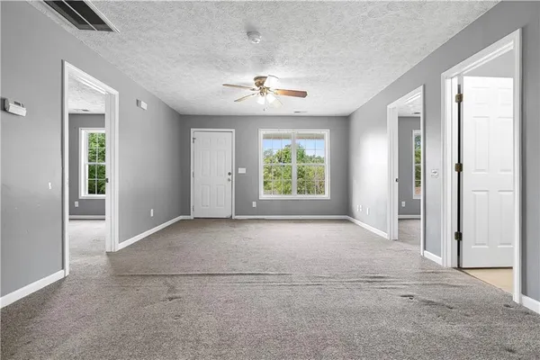 $199,900 | 332 Lavista Drive Southwest, Calhoun, GA 30701