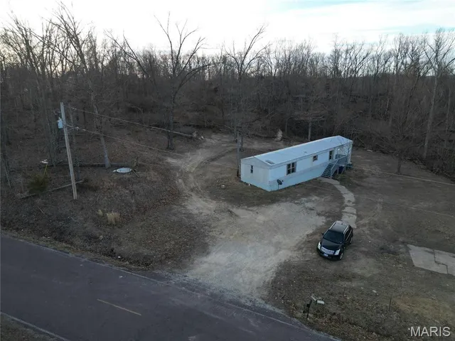 $139,650 | 1322 Reiker Ford Road, St. Clair, MO 63077