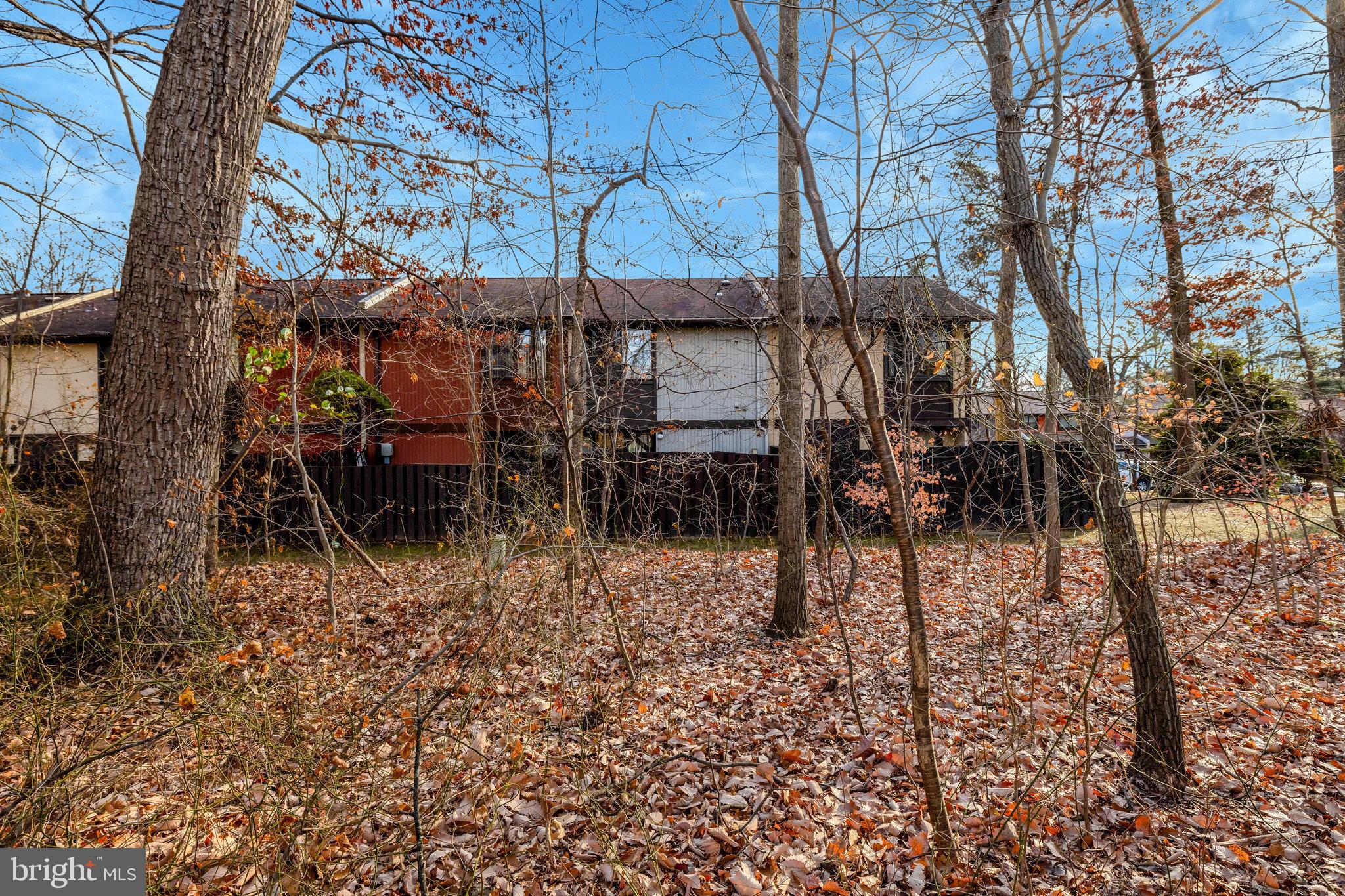2142 Cartwright Place Reston, VA 20191 - Photo 33 of 46 a view of a chairs and a table in the patio
