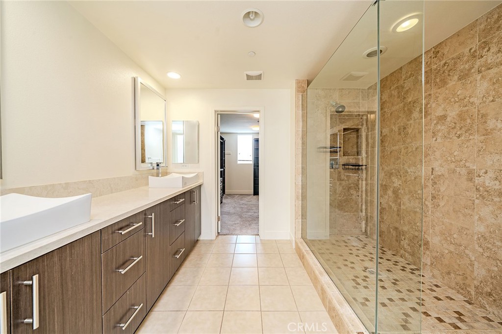 248 Rockefeller Irvine, CA 92612 - Photo 22 of 42