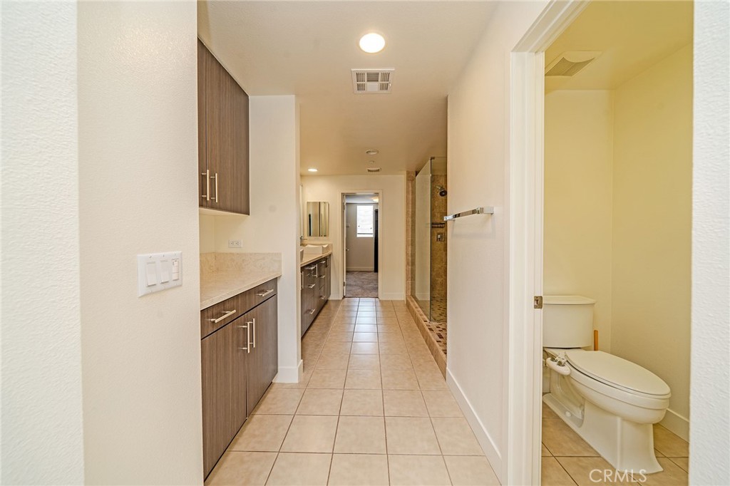 248 Rockefeller Irvine, CA 92612 - Photo 24 of 42