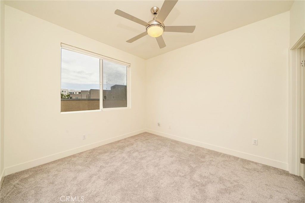 248 Rockefeller Irvine, CA 92612 - Photo 26 of 42