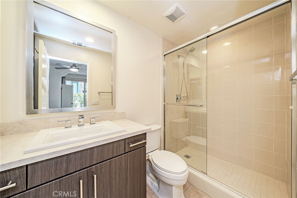 248 Rockefeller Irvine, CA 92612 - Photo 31 of 42