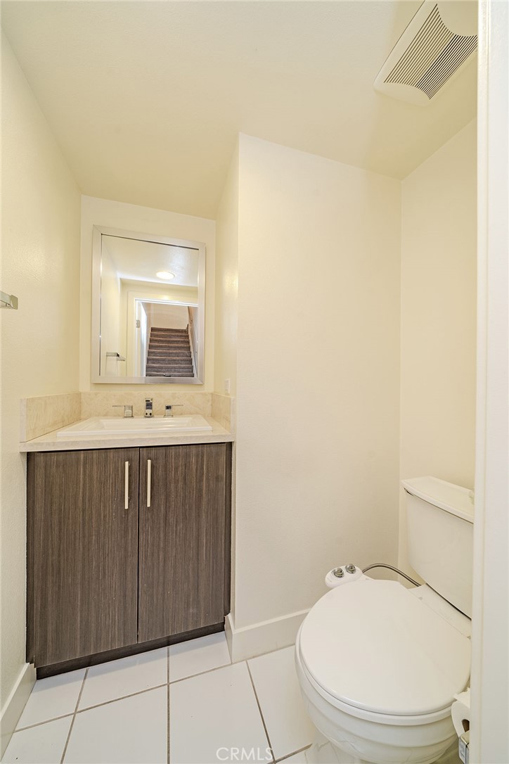 248 Rockefeller Irvine, CA 92612 - Photo 34 of 42