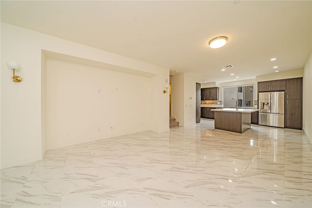 248 Rockefeller Irvine, CA 92612 - Photo 6 of 42