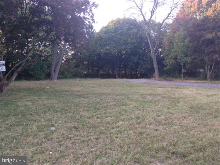 133 Berlin - Cross Keys Road Sewell, NJ 08080 - Photo 1 of 4