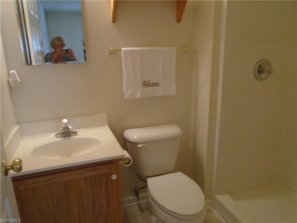 181 County Line Road Reidsville, NC 27320 - Photo 12 of 22 Gallery Image 12