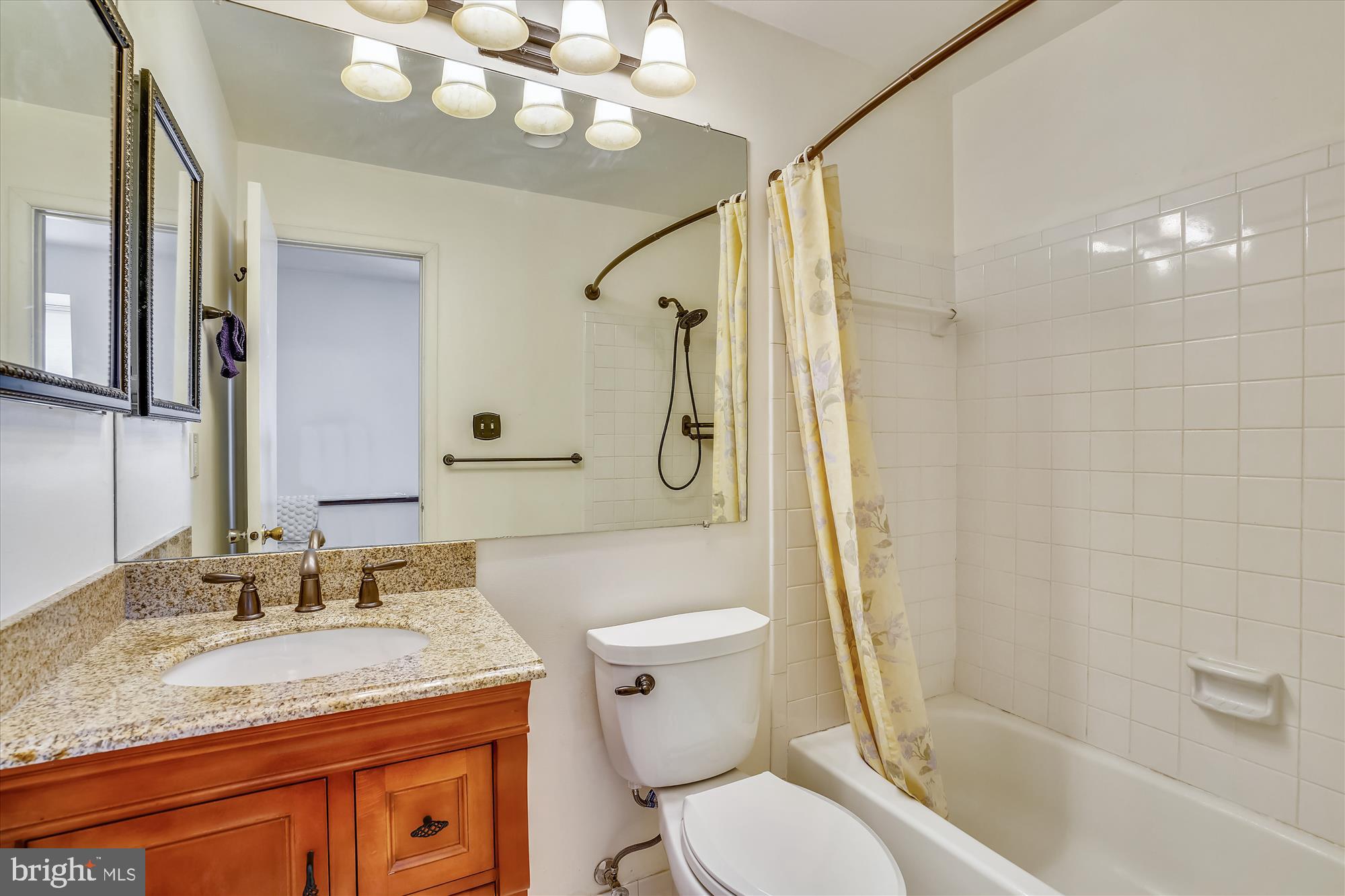 5328 Eliots Oak Road Columbia, MD 21044 - Photo 8 of 39 Gallery Image 8