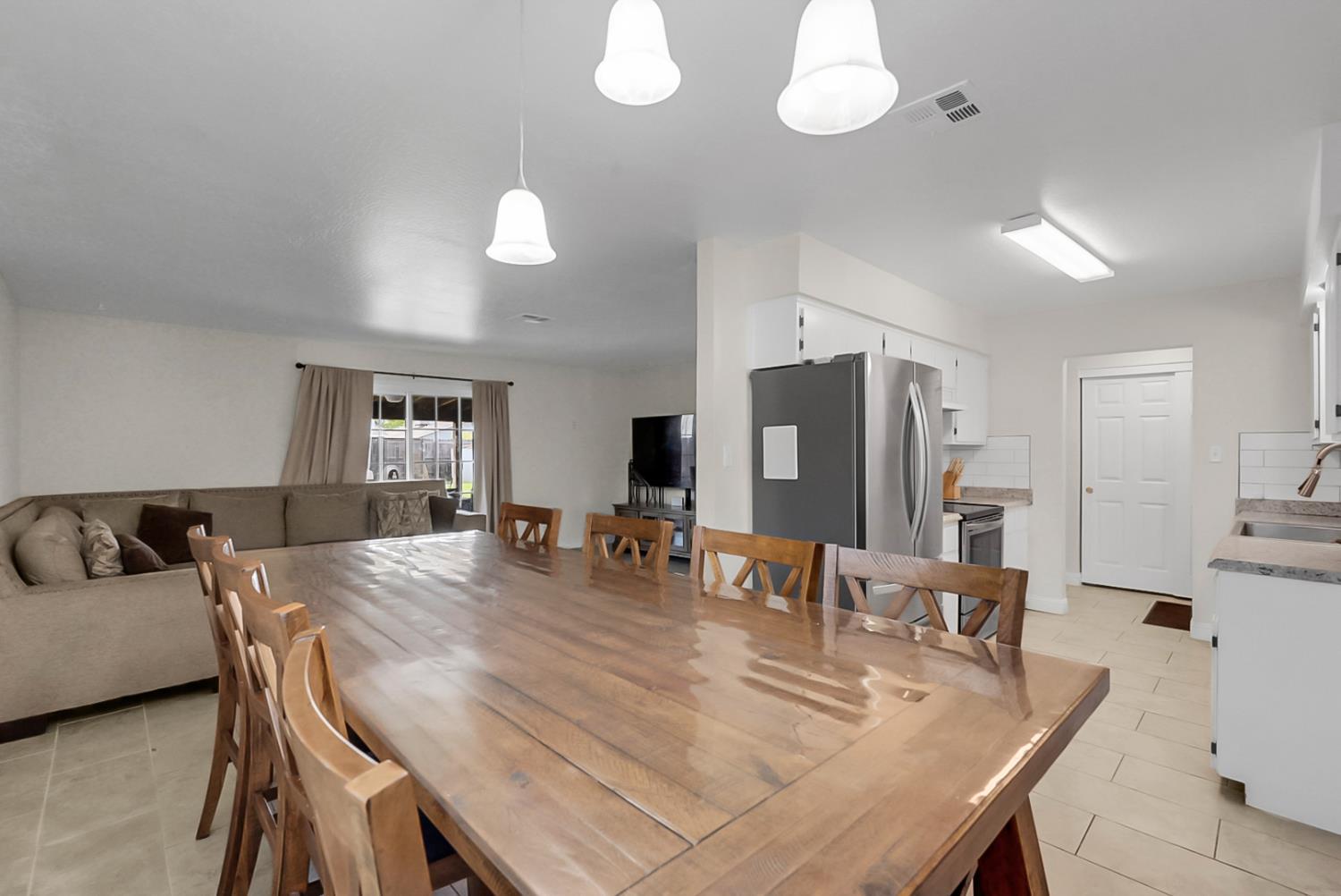 2085 Coronado Avenue Merced, CA 95348 - Photo 8 of 26