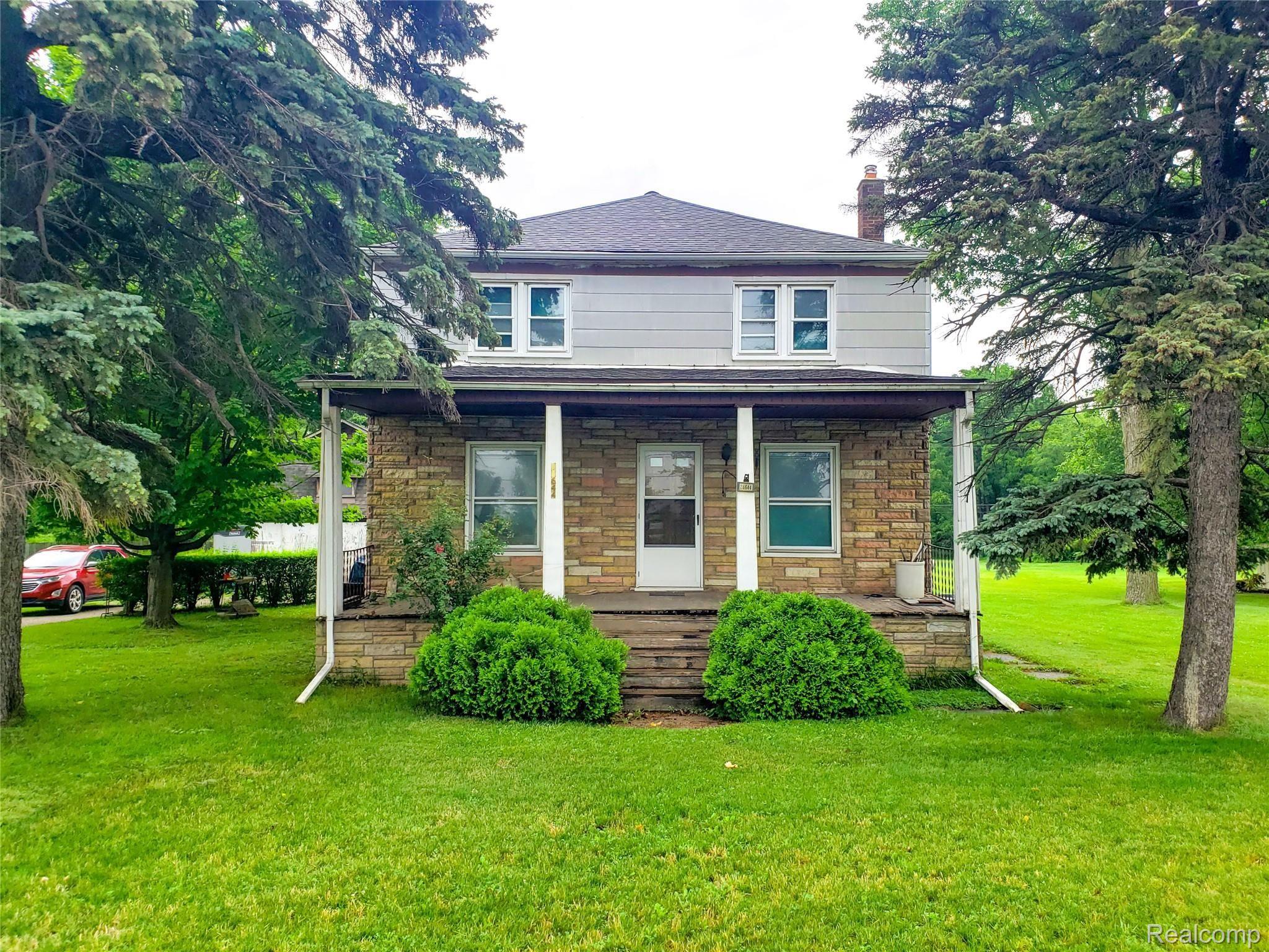 28644 Ecorse Road Romulus, MI 48174 - Photo 1 of 18 Front of house 1.0