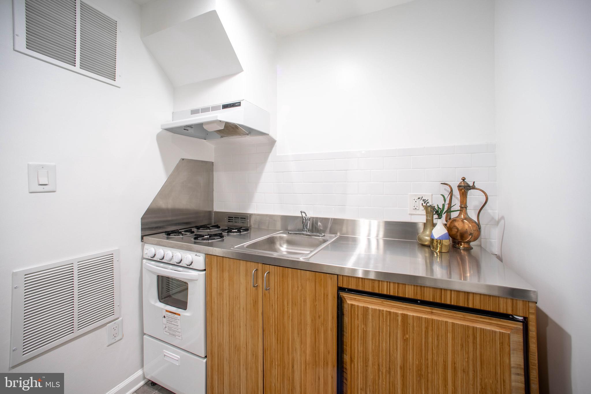 251 8th Street Northeast Washington, DC 20002 - Photo 37 of 45